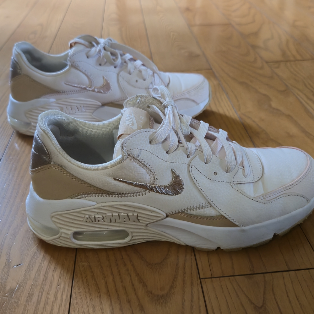 NIKE AIR MAX Excee Light Soft Pink
